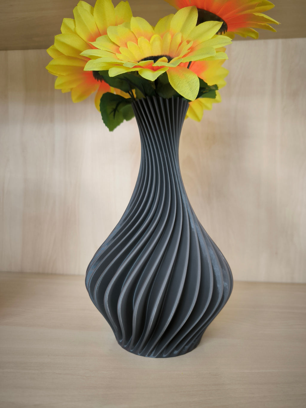 Vaso "Spiral Wave" collo stretto