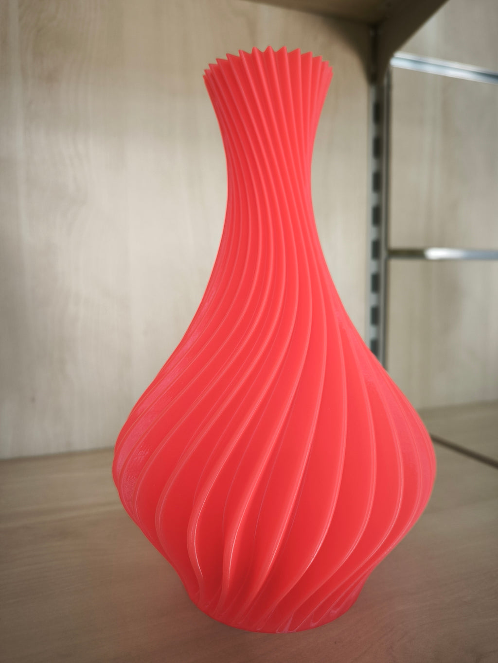 Vaso "Spiral Wave" collo stretto