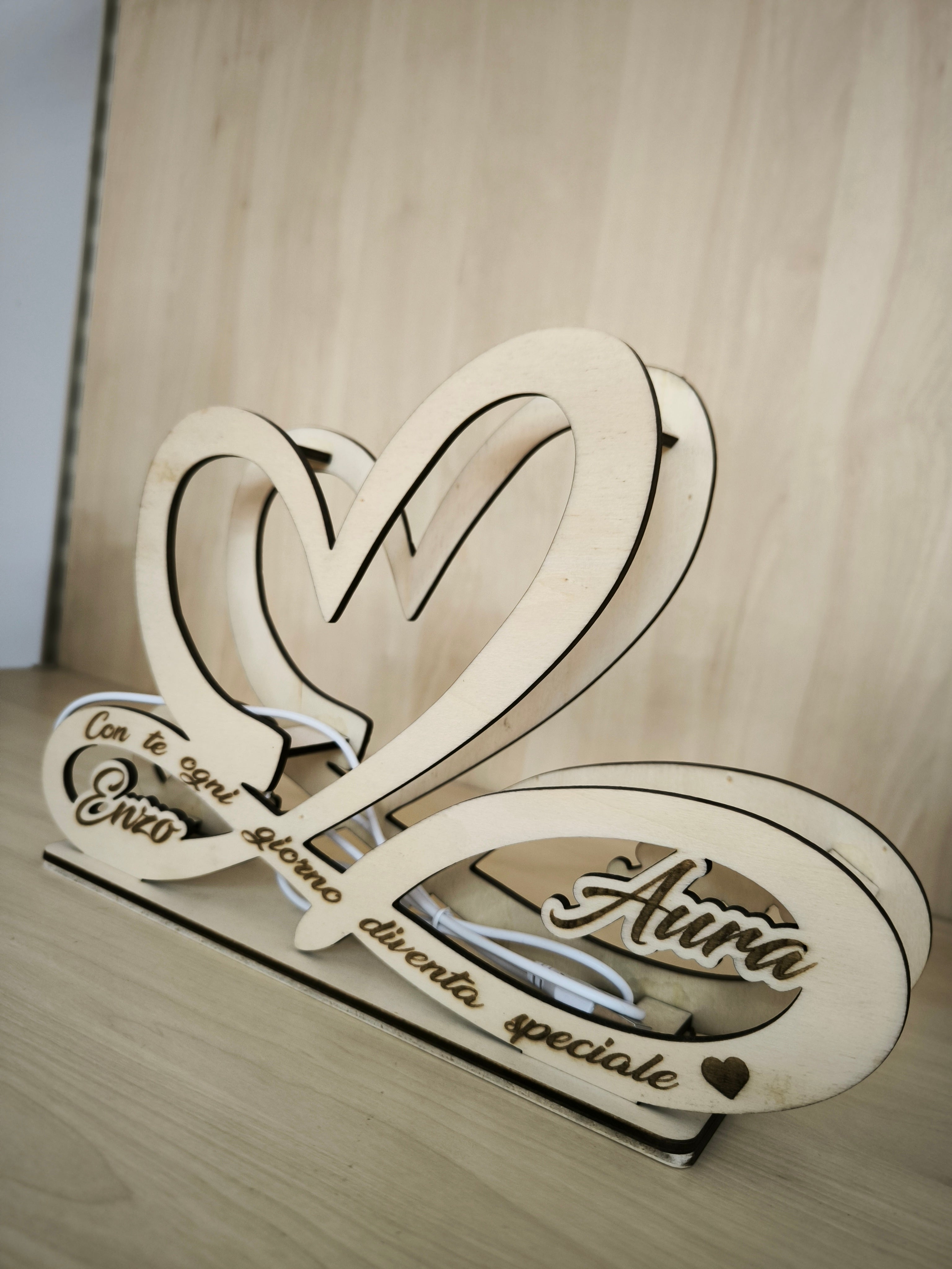 Lampada LED "Infinito Amore"