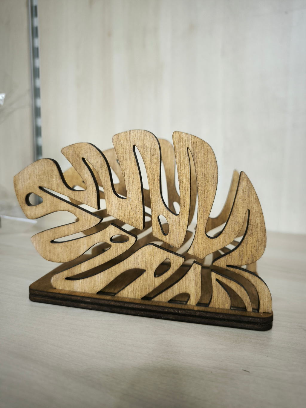 Portatovaglioli in Legno - Design Foglia di Monstera