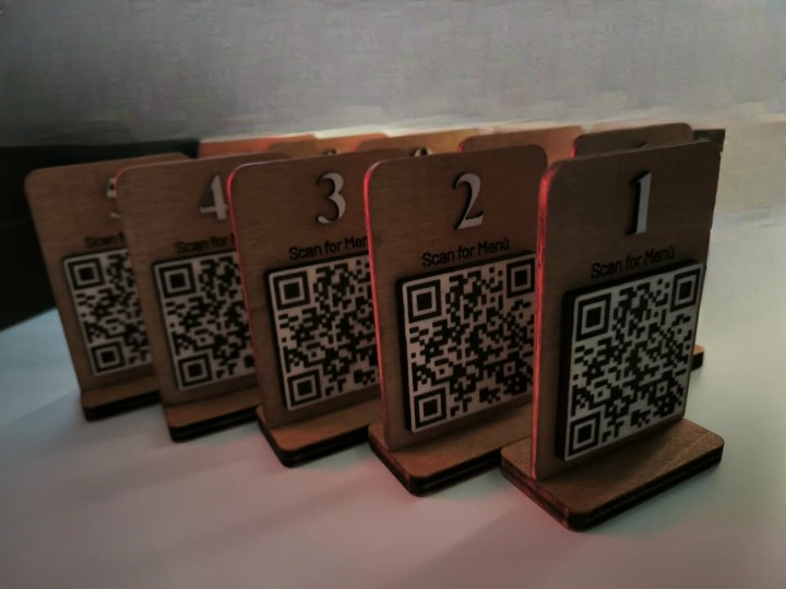 Segnatavolo con Menù QR Code