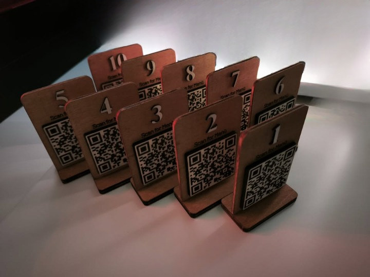 Segnatavolo con Menù QR Code